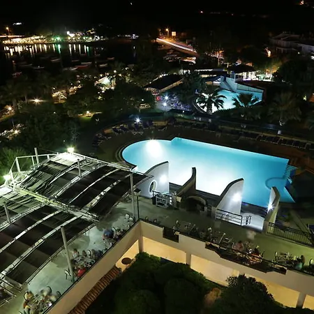 Üdülőközpont Medis Çeşme