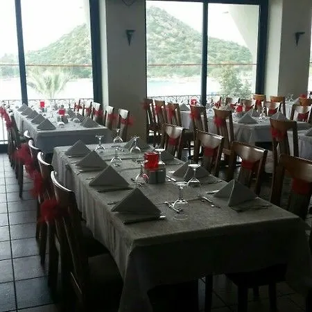 Üdülőközpont Medis 3*