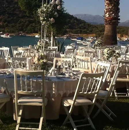 Medis Курортний комплекс Чешме